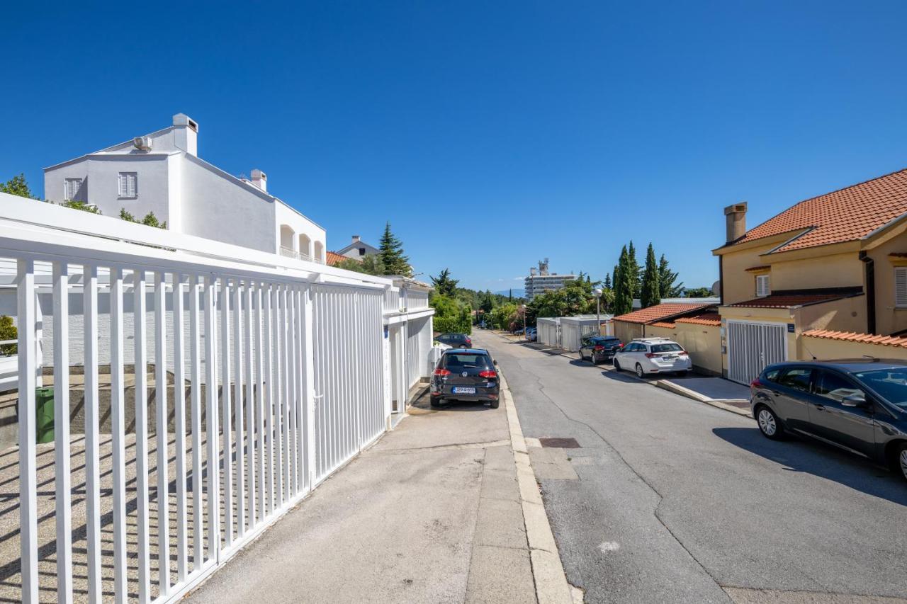 Casa Bianca Apartman Dramalj Zewnętrze zdjęcie